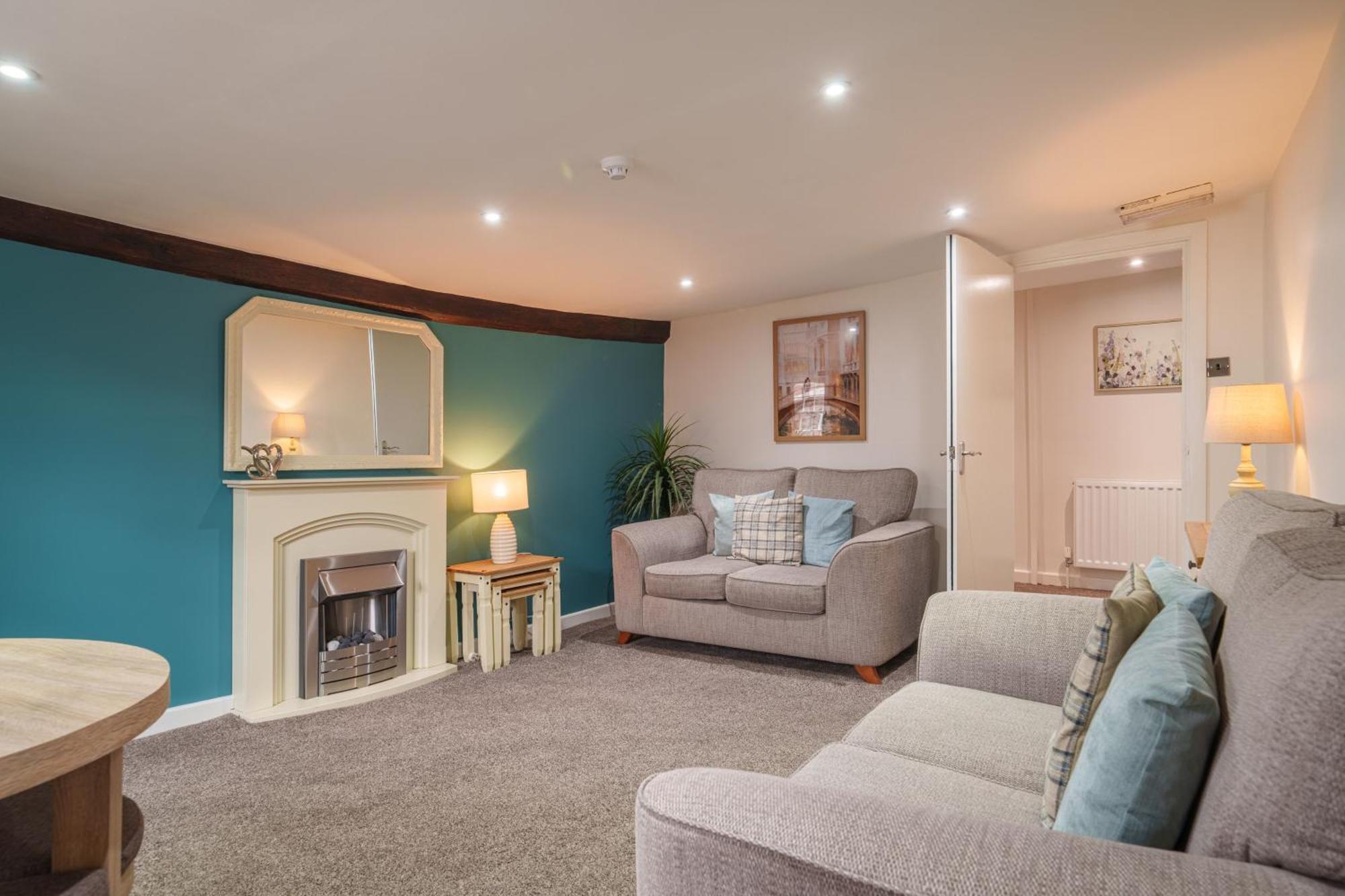 Library View Apartment Κένταλ Εξωτερικό φωτογραφία
